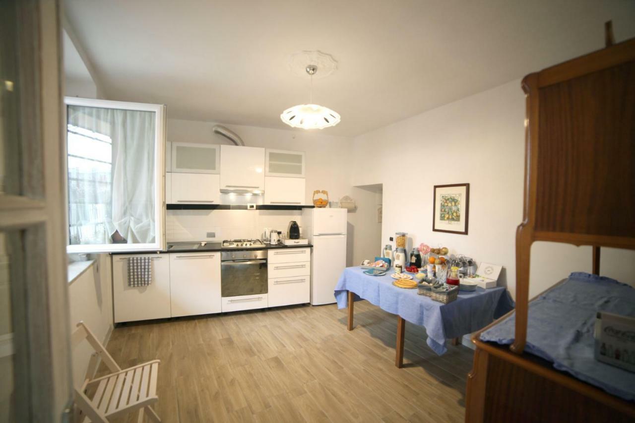 B&B Agora Sarzana Luaran gambar